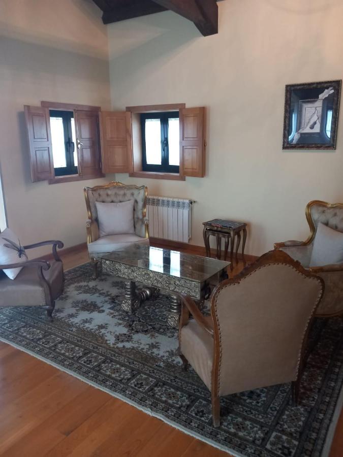 Casa Milia Pensionat Castaneda  Eksteriør billede
